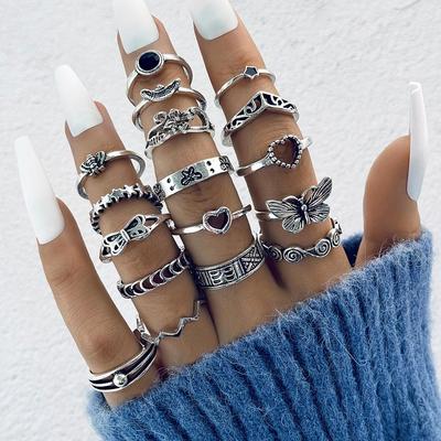 Cross Border Jewelry 17 Piece Set Women's Ring Personalized Trendy Style Hollow Out Love Butterfly Star Element Drip Oil Set Ring