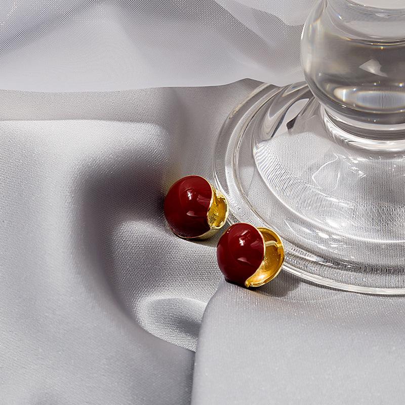 Autumn And Winter Oil Drip Diamond Flower Stud Earrings, French Retro Hong Kong Style Burgundy Round Earrings, Simple Ear Buckles