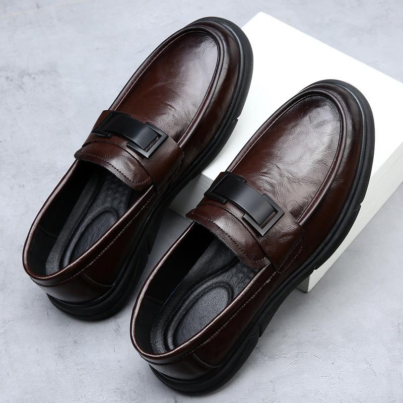 Spring and Summer Men's Shoes New Business Casual Comfortable Versatile Foot Suit Formal Men Breathable One Pedal Hollow Leather Shoes