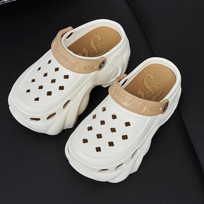 Fashion New 8cm Platform Slippers Woman Fashion Clogs Thick Sole Close Toe Girls Street Beach Slides Female Slip On High Heel Sandals