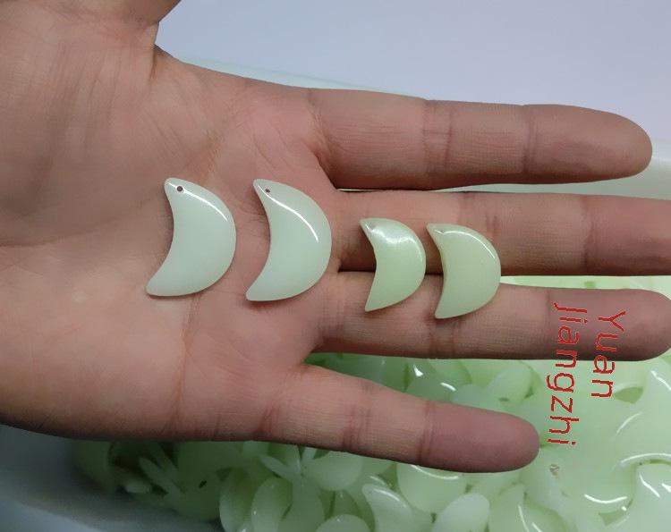 Işıltılı Aytaşı Kolye - Floresan Kristal Taş