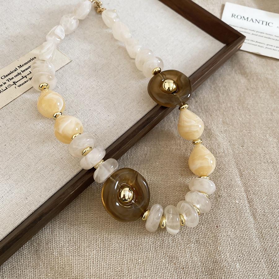 Europäische Retro Geometrische Perlen Edelstahl Choker Halskette