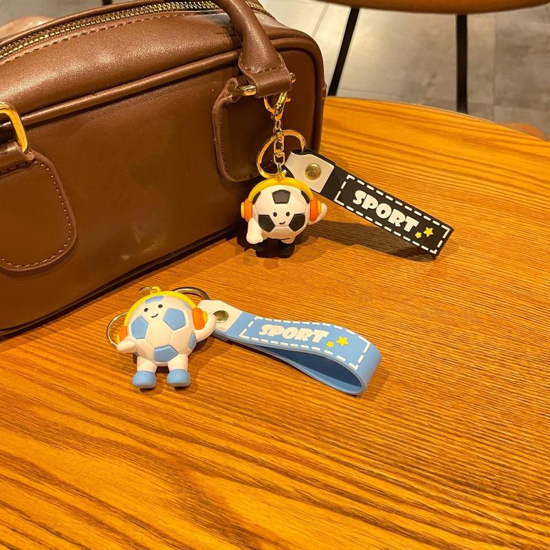 Creative Football League Gift Keychains For Women Men Bag Pendant Car Keyring Jewelry Gift Decoration Accessories