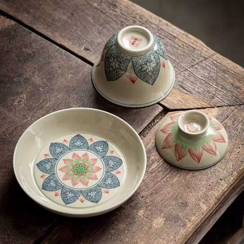 Lotus Sancai Gaiwan Blue And White Teacup Large Ceramic Kung Fu Tea Set Retro High-End Single Tea Bowl