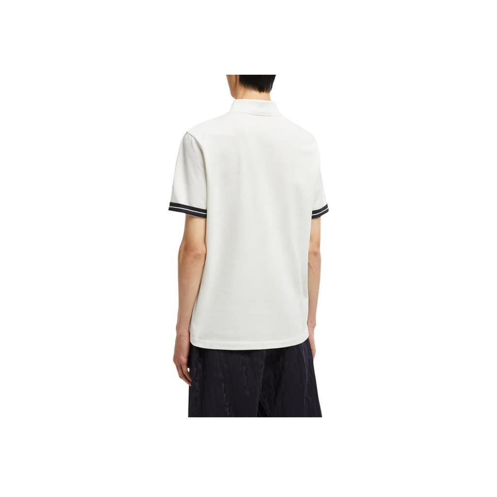 Moncler Pánské polo tričko s krátkým rukávem SS25 s embosovaným logem Bílá K1-091-8A00027-89ALK-034