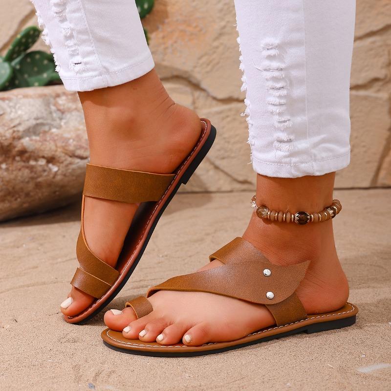 New Style Flat Shoes - Women's Large Size Casual Beach Flip-flops