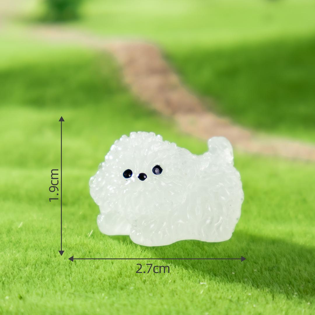 Миниатюрная фигурка бишона фризе из смолы - DIY поделка и подвесное украшение