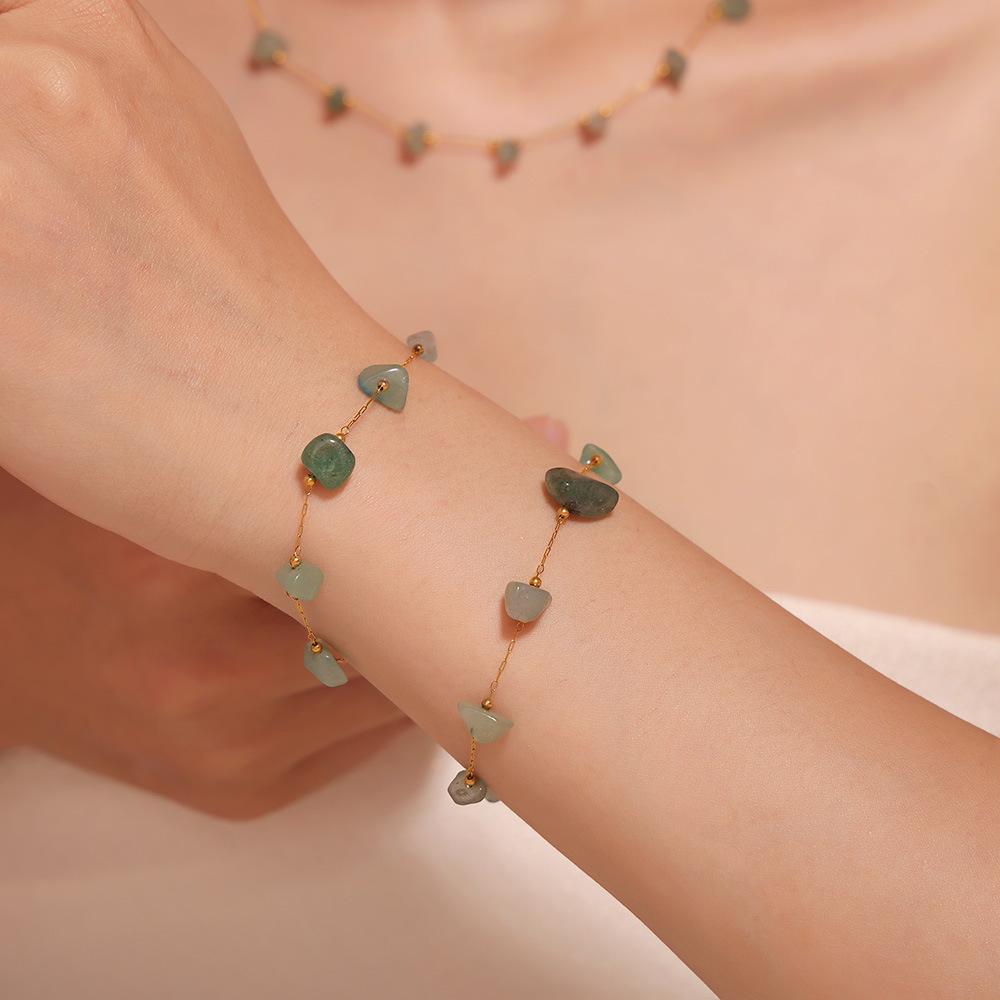 Natural Green Stone & Stainless Steel Collarbone Necklace and Bracelet Set