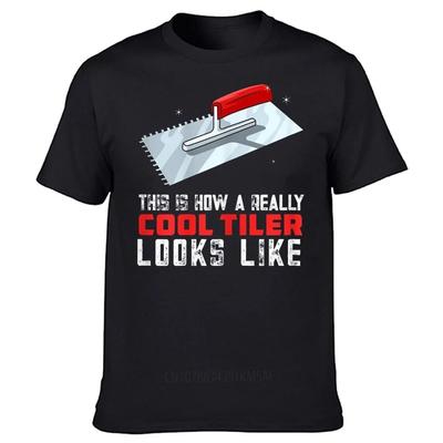 Streetwear Kurzarm Geburtstag Geschenke T-Shirt Herren Kleidung So Sieht Ein Richtig Cooler Fliesenleger Aus Fliesenleger Handwerker T-Shirt