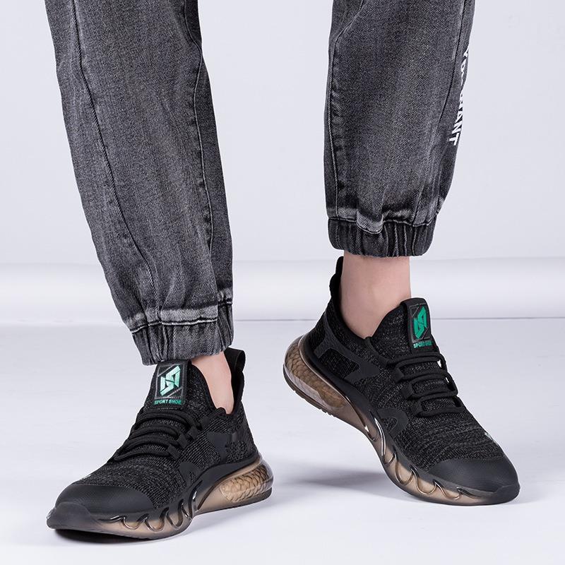 Sneakers Men's new sports and leisure shoes Men's breathable fly-woven shock-absorbing popcorn