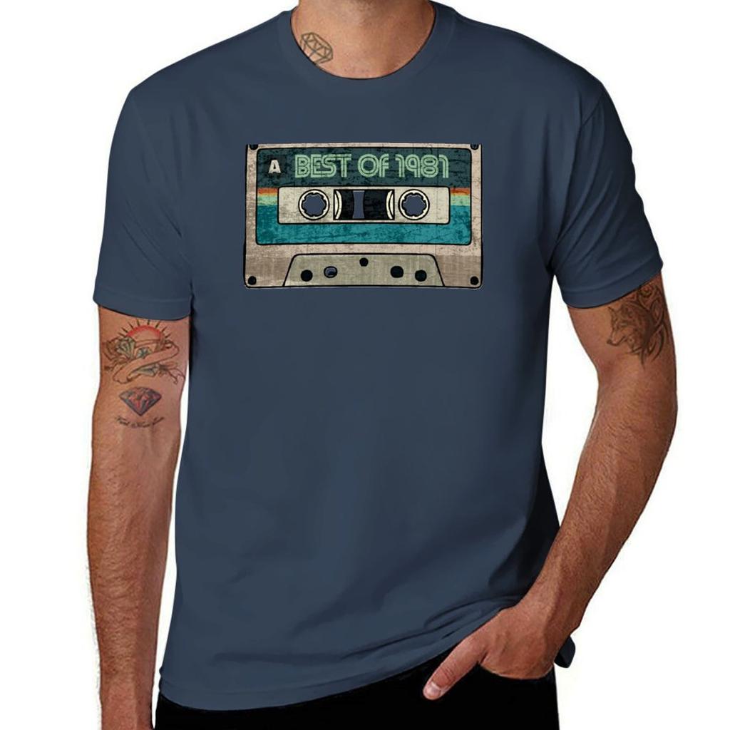 Best Of 1981 Vintage Cassette Funny Birthday Gift For Music Lover Born In 1981 Old Tape Graphic Tshirt