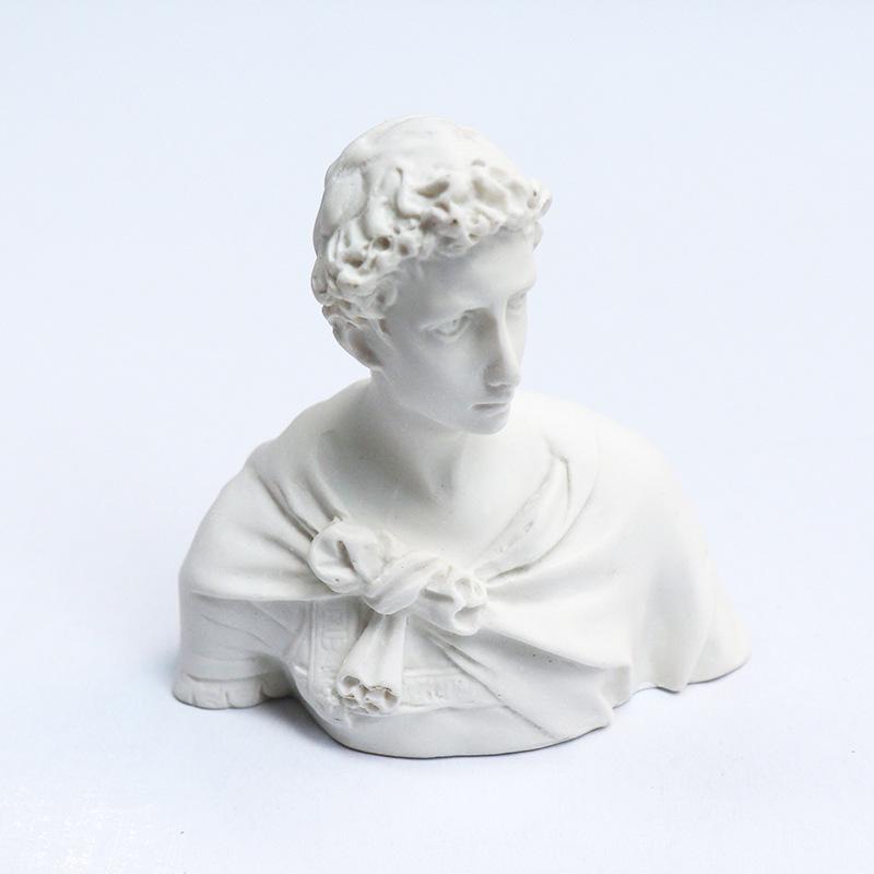 Kleine Harz-Gips-Skulptur: David & Venus Skizzenkopfmodelle