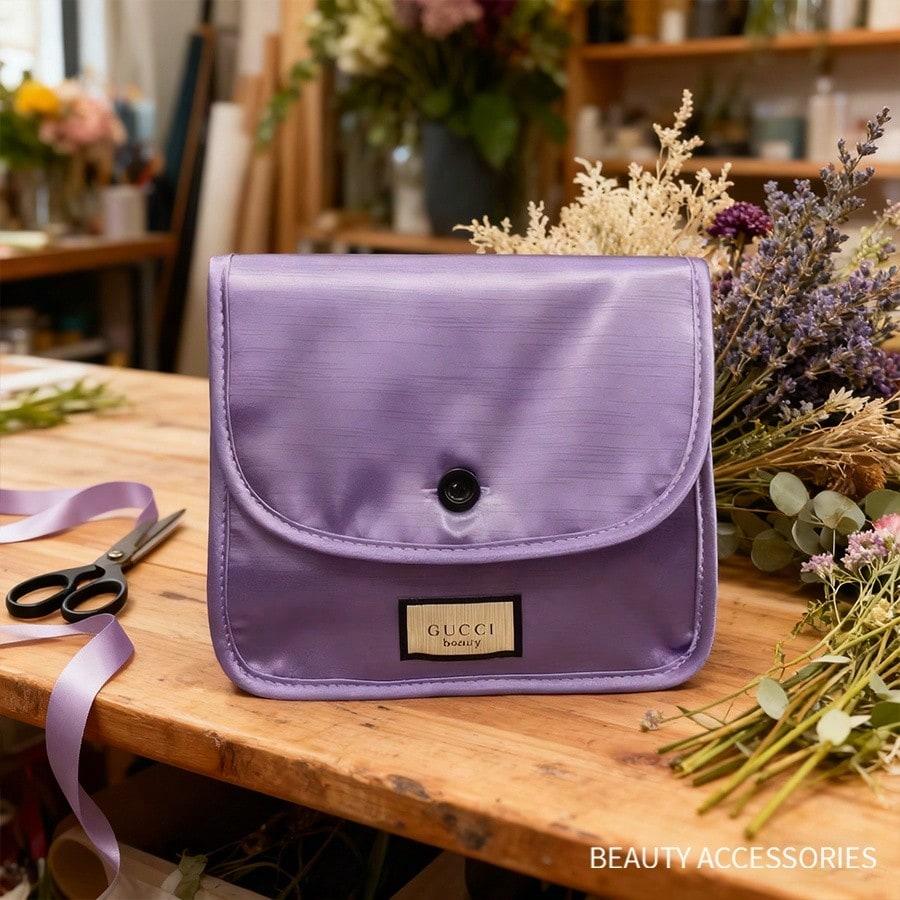 Gucci Purple Floral Lined Gucci Beauty Foldable Cosmetic Pouch фиолетовый