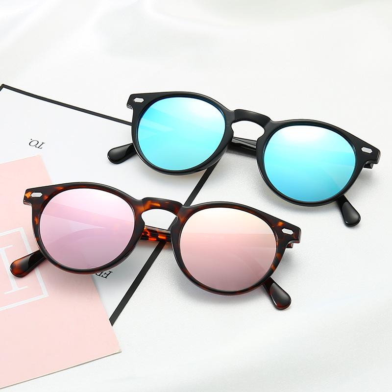 

TR Round Frame Polarized Sunglasses - Classic Retro Street Style for Men & Women Black Gray