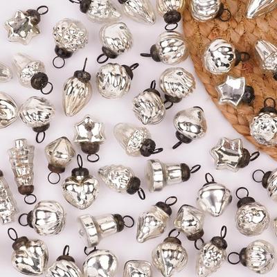 25 Stück Silber Glas Vintage Weihnachtsornamente Mini Großpackung Quecksilber Dekorative Ornamente Weihnachtsbaumkugeln für Halloween, Weihnachtsbaum