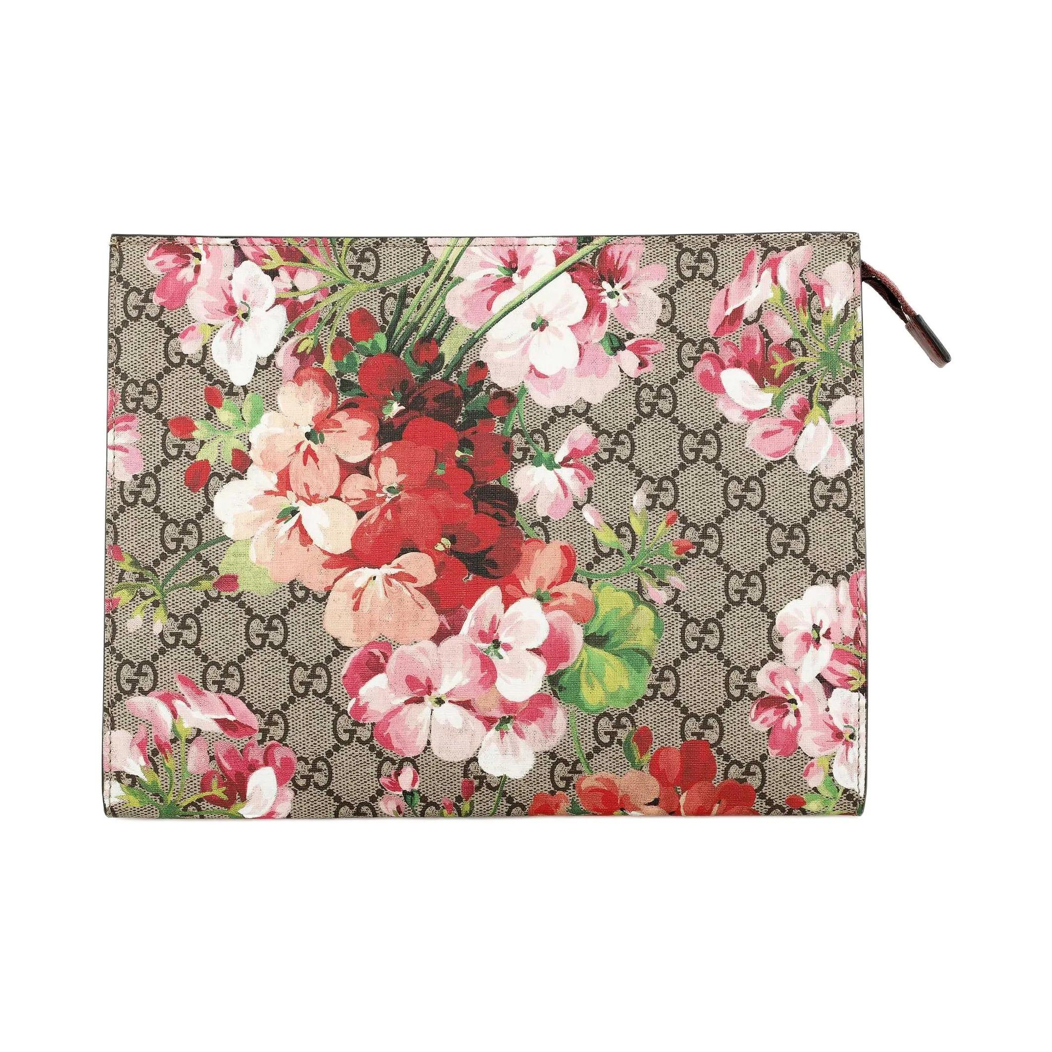 

GUCCI GG Blooms Vintage Logo Geranium Print Canvas and Leather Clutch Bag Large Women s Ebony/Pink Gift Set(Basic Set+Box+Shopping Bag) рожевий/ебеновий