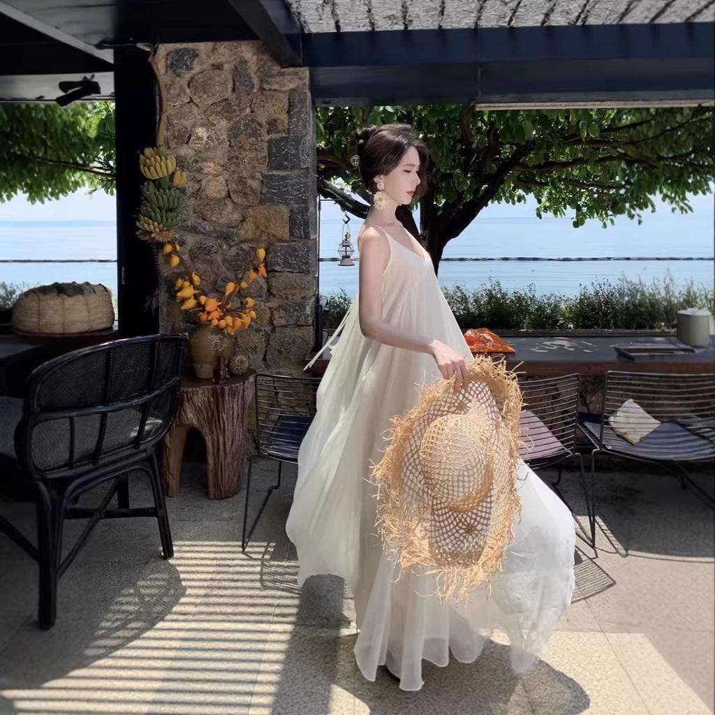 New versatile irregular backless suspender dress chiffon beach vacation style suspender dress