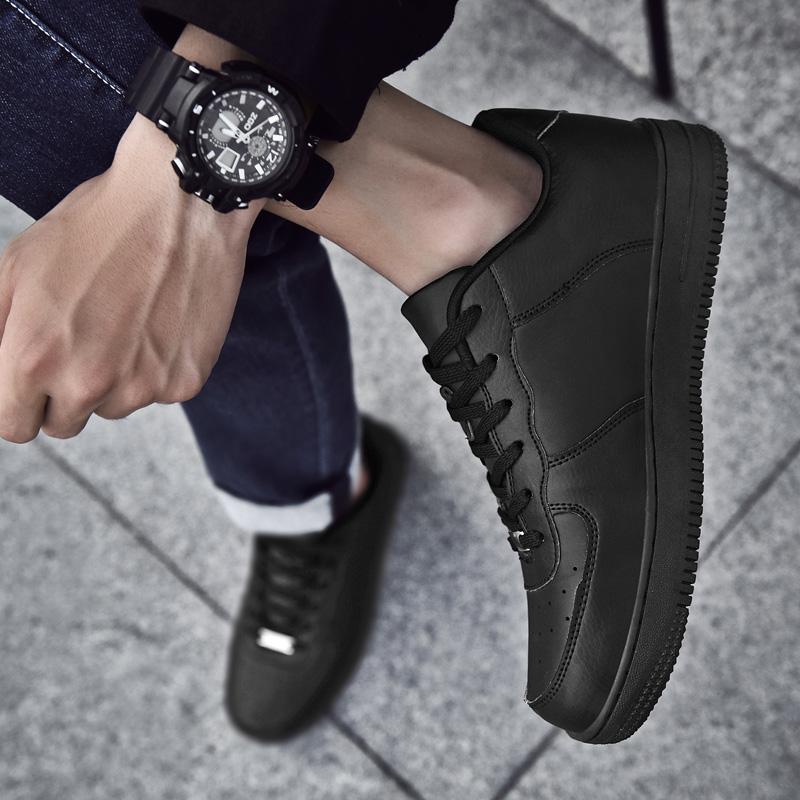 Lightweight Breathable Men's and Women's Casual Shoes Fashionable Flat Sneakers with Non-slip Soles for Outdoor Activities and Tennis White Shoes