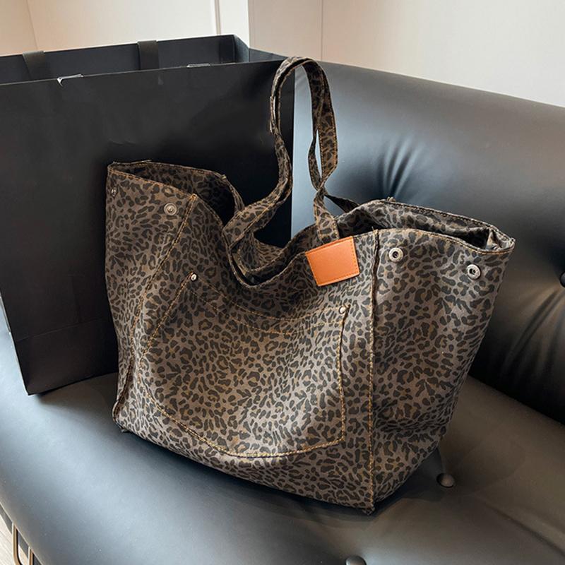 Übergroße Umhängetaschen mit Leopardenmuster für Damen, verformbares Canvas, große Kapazität, All-Match-Einkaufstaschen, Luxus-Handtaschen