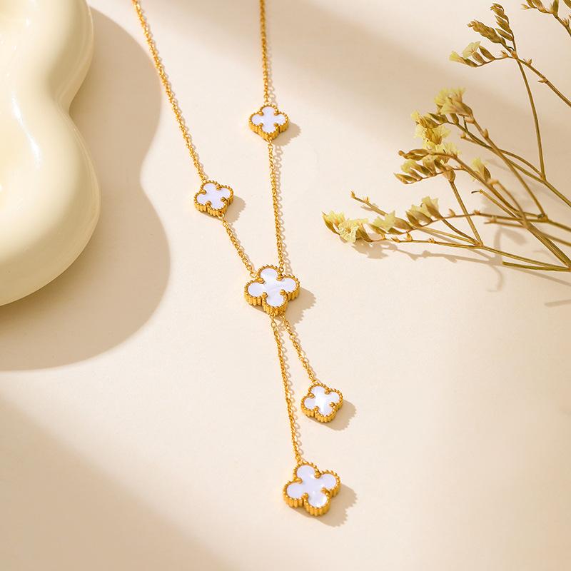 

Четырехлистный клевер Простое белое ожерелье Золотая кисточка Цепочка для ключицы для женщин