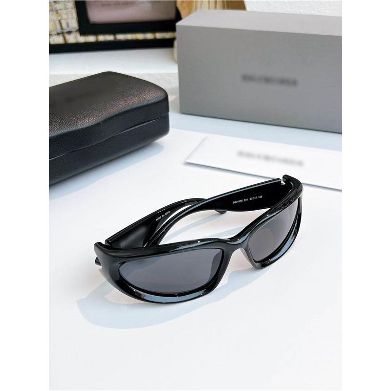 Unisex Cyberpunk Futuristic Sunglasses Inspired by Kendall & Bieber Style Standard