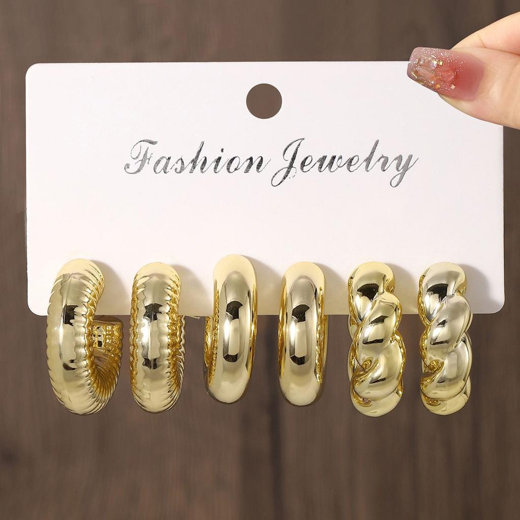 New gold personality exaggerated CCB earrings creative circle earrings set pair