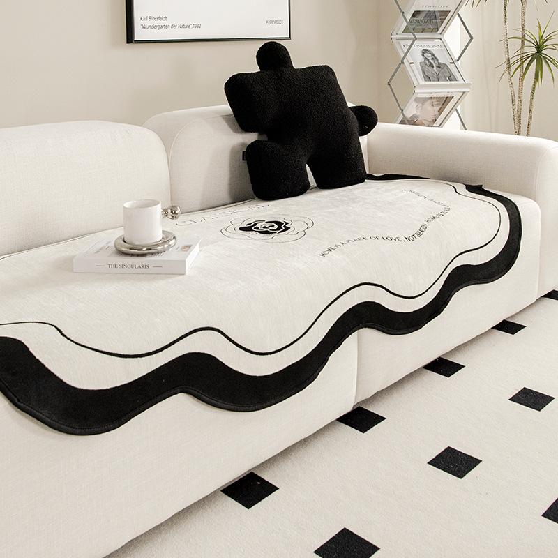 Household Irregular Shaped Sofa Cushion Four Seasons Universal Bedside Blanket Light Luxury Modern Simple Straight Row Sofa Cover Towel