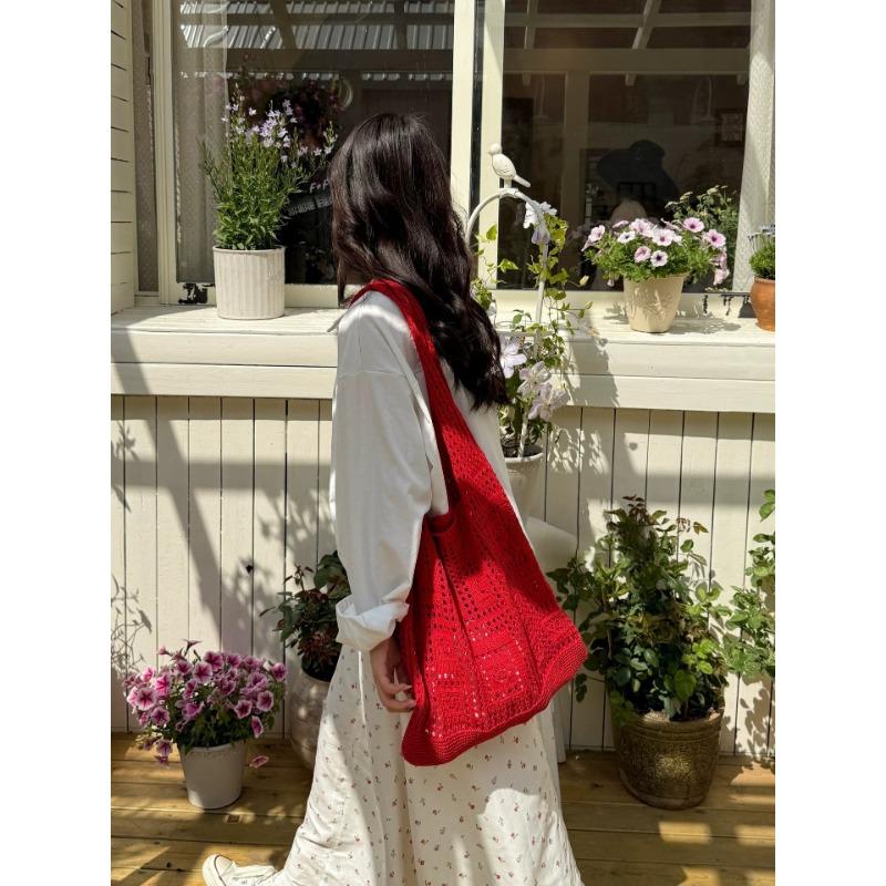 Fashionable Woven Bag, Versatile for Commuting, Large-capacity Single-shoulder Tote Bag