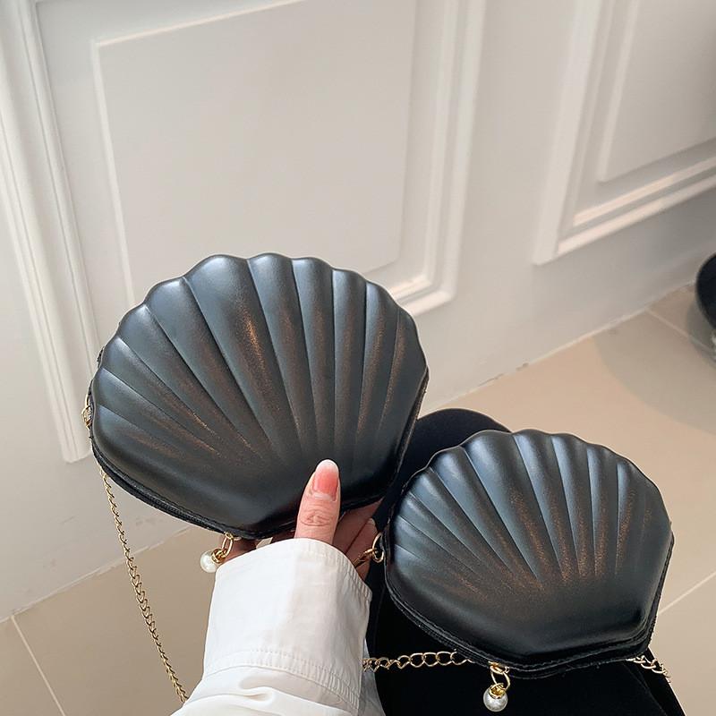 Elegant Shell-shaped Handbag For Women In Vibrant Colors Perfect For Daily Wear