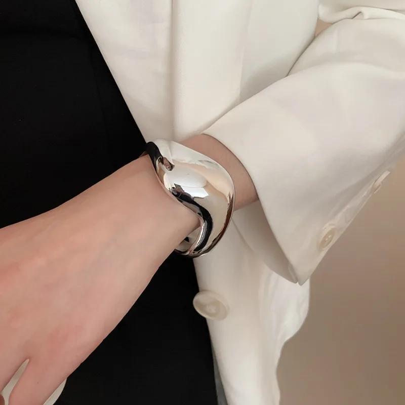 Irregular Geometric Glossy Opening Bangle for Women Personality Metal Bangles Exaggerated Design Fashion Jewelry Party Gift A1
