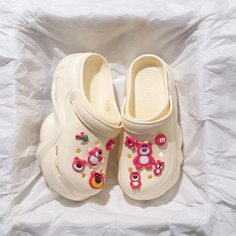 2025 New Summer Women's Crocs: Arch Support, Thick Sole, Eva Outwear, Non-Slip, Soft Sole.