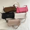 Sac à bandoulière décontracté pour les trajets quotidiens sac d'aisselle sac design de niche pour femmes été nouvelle mode sac bandoulière mode
