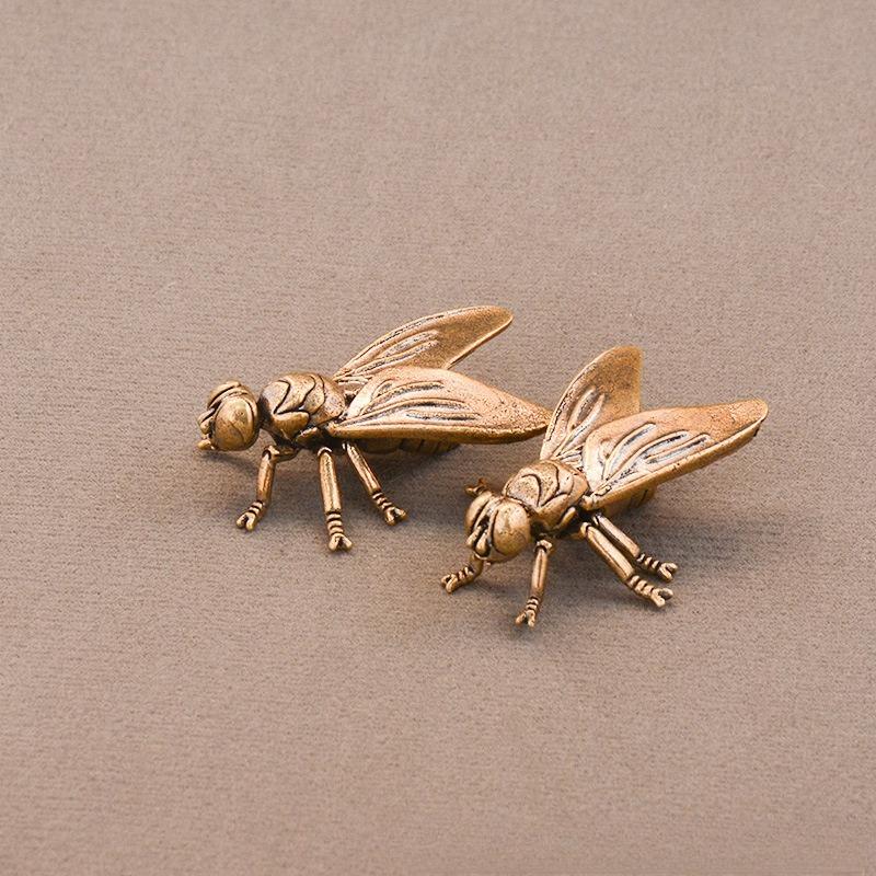 Retro Brass Fly Insect Ornament Miniature Statue Vintage Craft Tea Pet Insects Animal Figurine Home Desktop Decoration