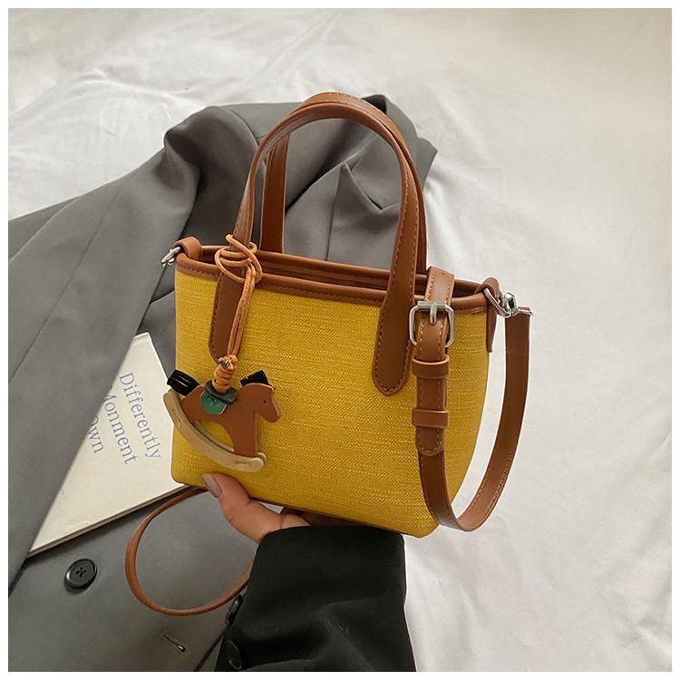 Casual canvas handbag women's 2025 summer new fashion simple shoulder messenger women's bag commuter bag