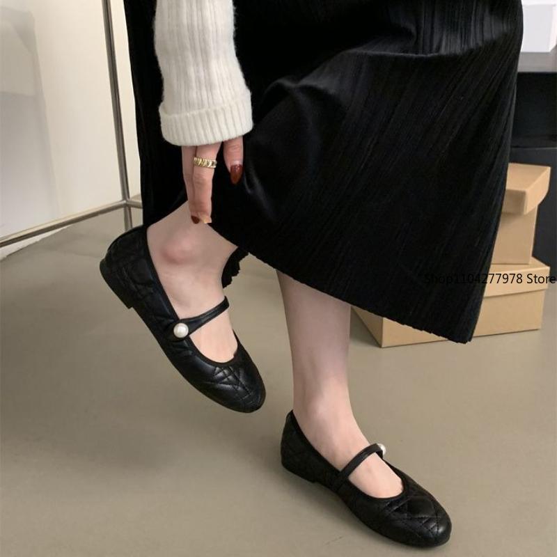 Fashion Imported Smallcow Leatherargyll Pearl Buckle Strap Shallow Sole Flat Women's Shoes Elegant Stylish Trendy Flat Heels Mary Janes