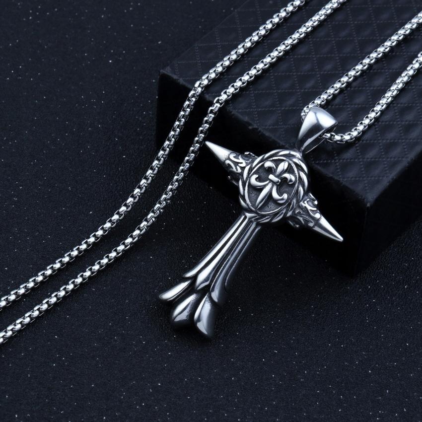 Necklace Silver Chain Cross Troop 317