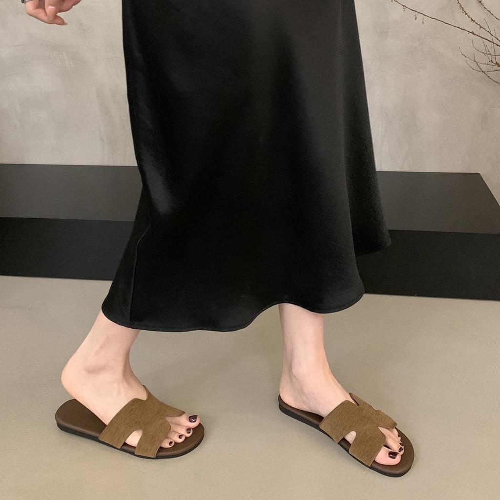 French linen one-word flat-bottomed cool slippers women's summer wear 2025 new vacation style seaside soft sandals