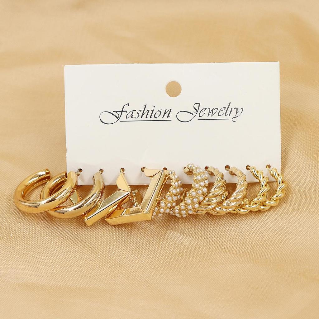 European & American Geometric C-Shaped Hoop Earrings: 6-Piece Gold & Pearl Wire-Wrapped Set for Women