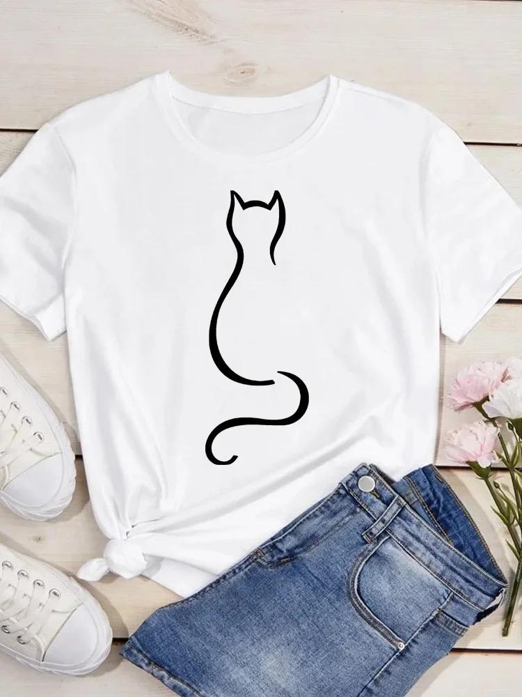 New Cute Love Heart Cat Print Women T-Shirt Casual Short Sleeve Top Summer Women's Clothing Cartoon Streetwear Y2k Clothes