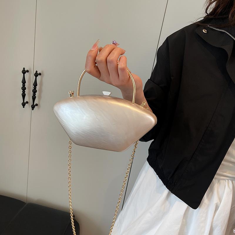 Women's Bag 2025 New European and American Fashion Niche Dinner Bag Acrylic Goose Egg Personalized Box Bag