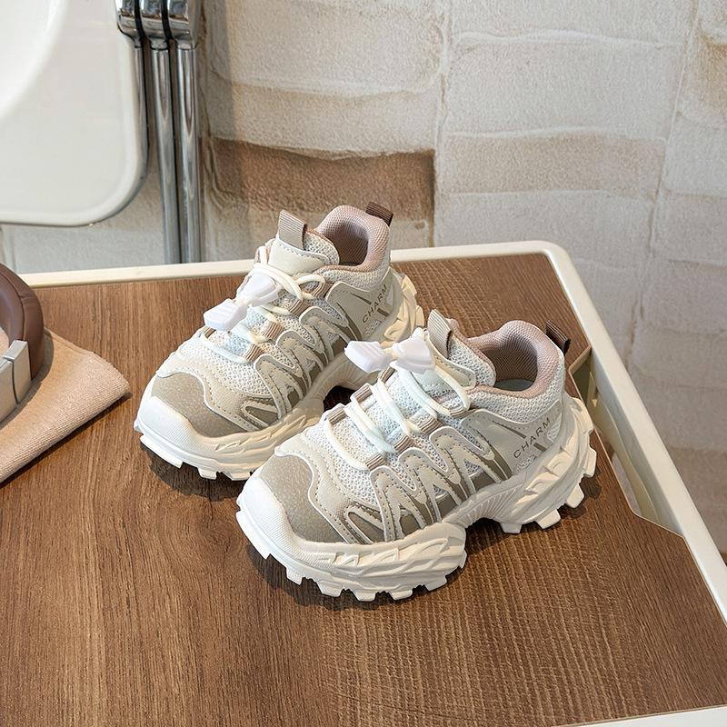 Women's Platform Sneakers: Retro Chunky Sole, Height-Boosting, Casual Sports Shoes for Spring/Autumn 2026.