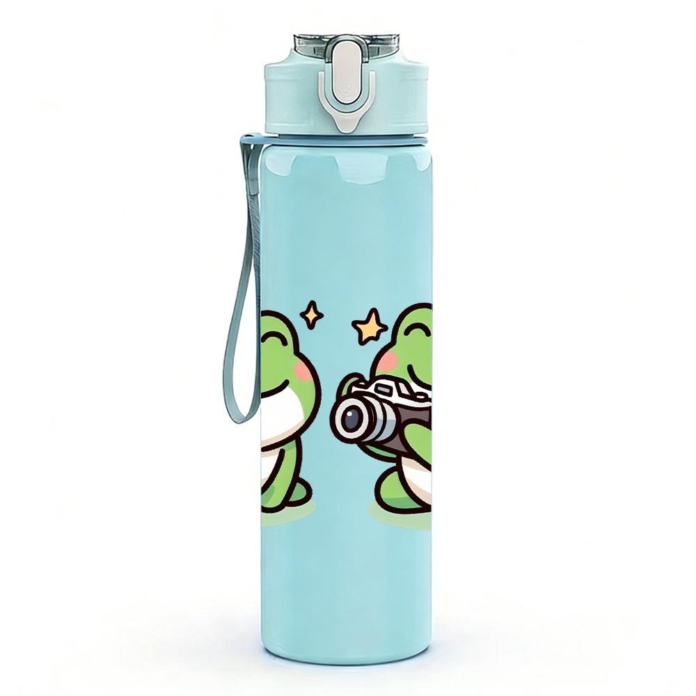 1PC Two Green Frog Couple Cartoon Print 750ml Color Plastic Sports Water Bottle Leakproof Flip Straw Lid Suitable for Sports Office Home Use