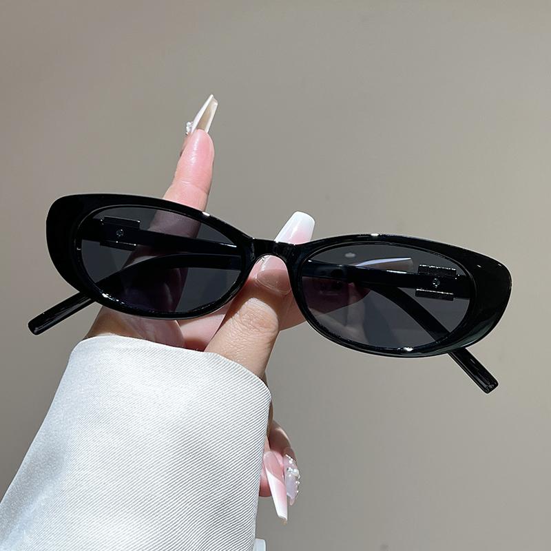 KAMMPT Vintage Oval Sunglasses Women Stylish Cute Outdoor Casual Shades 2026 New in Trendy Luxury Brand Design Decor Sun Glasses