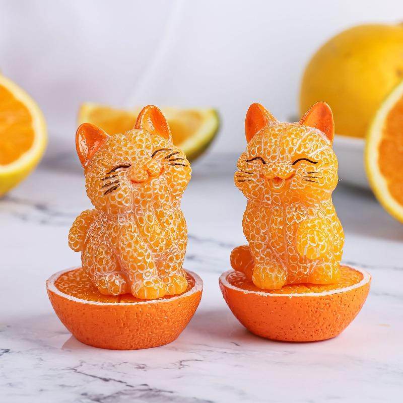 Here Comes The Cute Little Cat, Creative Orange Cat, Resin Tabletop Decoration, As A Gift for Girls