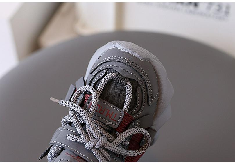 2025 Spring/Autumn Kids' Soft Sole Sports Shoes: Comfortable Casual Running Shoes for Boys and Girls