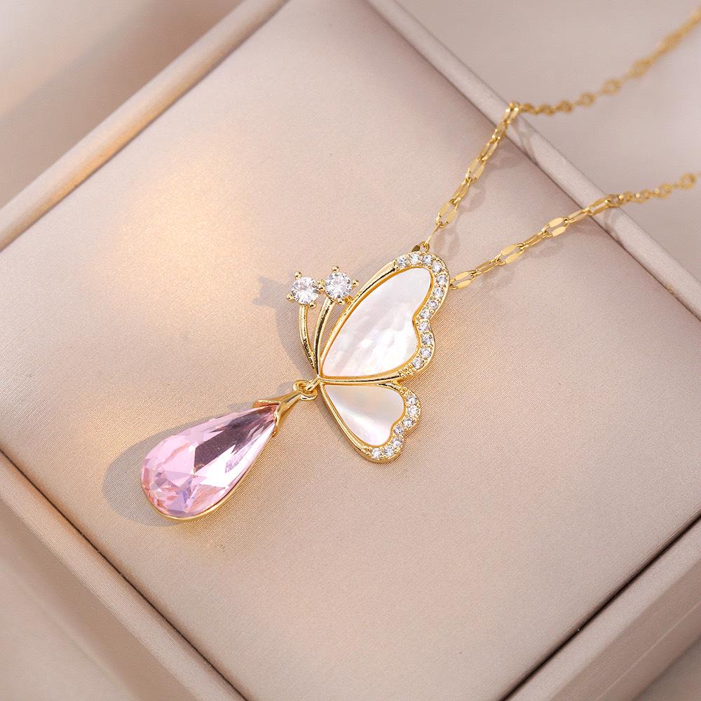 Butterfly Necklace with Color-Retaining Zircon - Fashionable, Versatile Women's Jewelry Accessory.