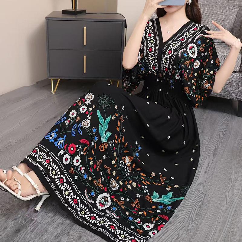 25th Anniversary Ethnic V-Neck Rayon Short Sleeve French-Thai Print Holiday Dress for Women