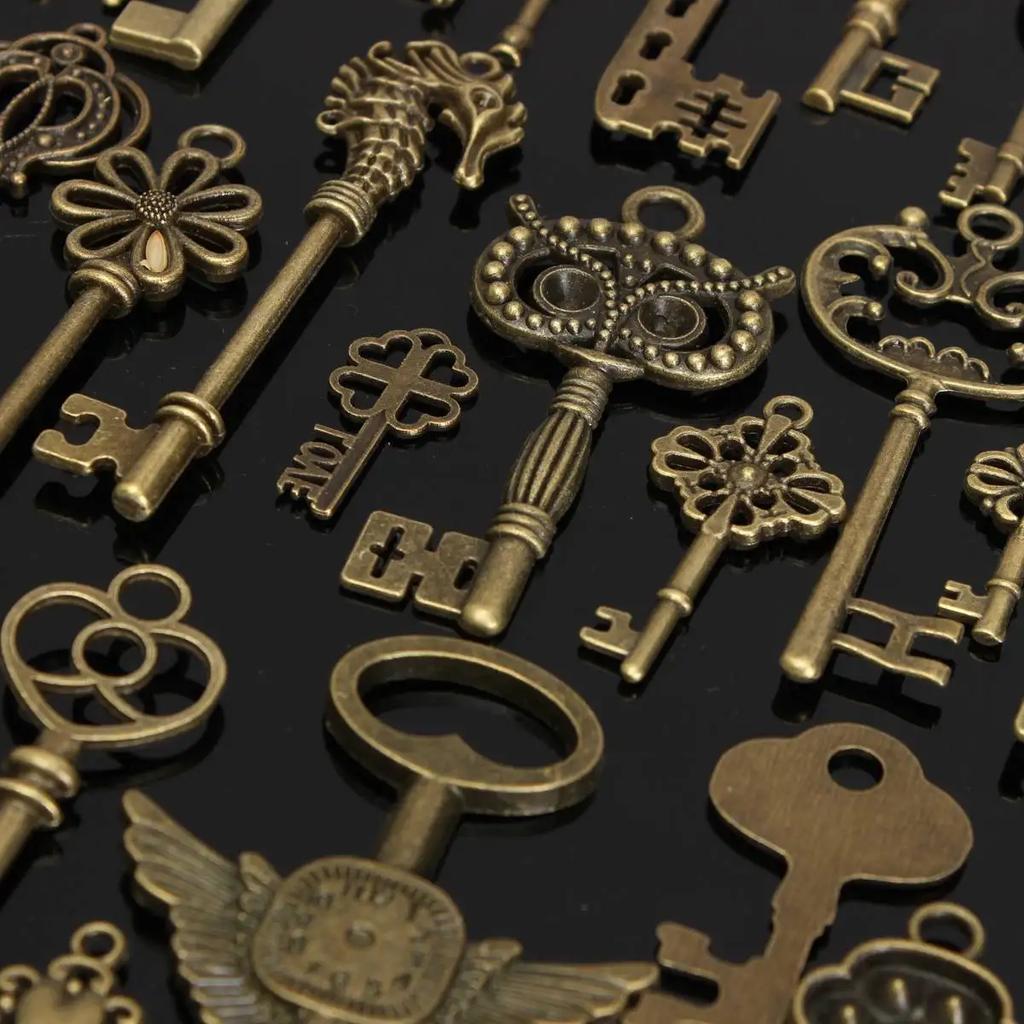 69pcs Antique Bronze Vintage Skeleton Keys Set DIY Handmade Accessories Necklace Pendants Jewelry Making Supplies