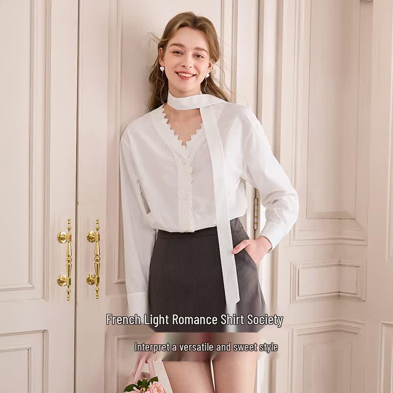 Women's Lace Trim V-neck Blouse