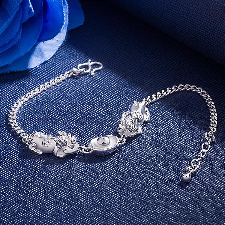 Fashion Pearl Road Road Simple And Auspicious Bracelet